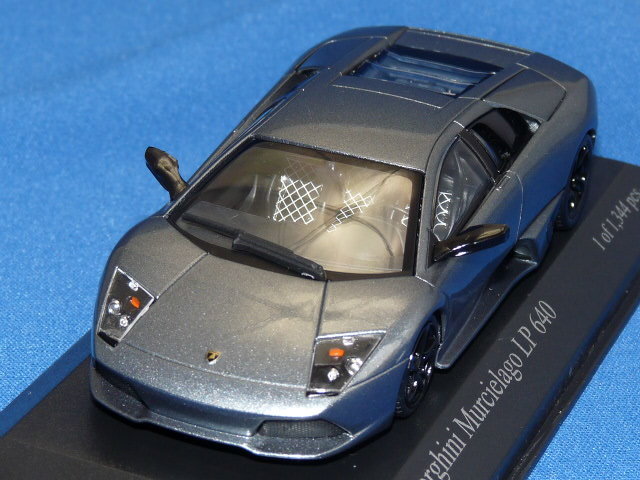 ミニチャンプス 1/43 ランボルギーニ ムルシエラゴ LP640 2006