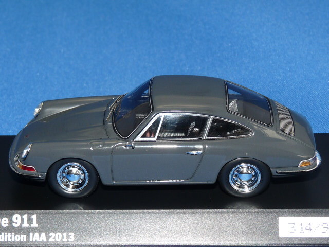 スパーク　Porsche 911 Speedster 1/43 グレー 1989 Porsche 911 Speedster | The Carrera Collection Part 1