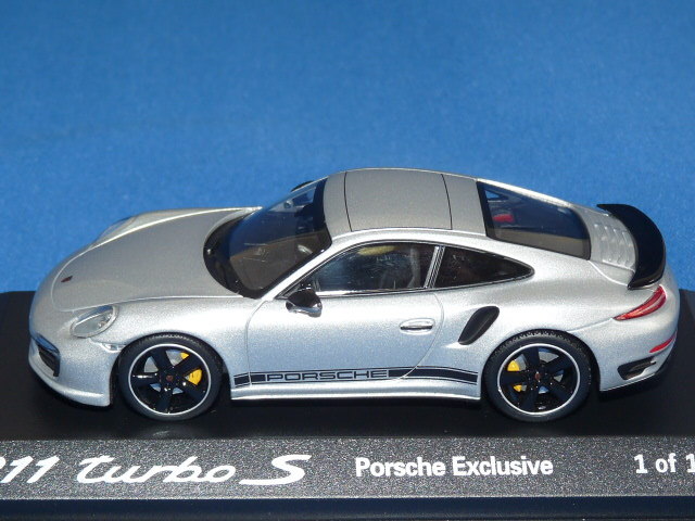 ミニチャンプス製 （ポルシェ特注） 1/43 ポルシェ 911 (991