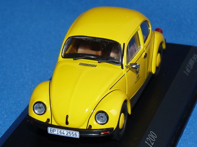 マキシチャンプス 1/43 フォルクスワーゲン 1200L 1983 グリーン