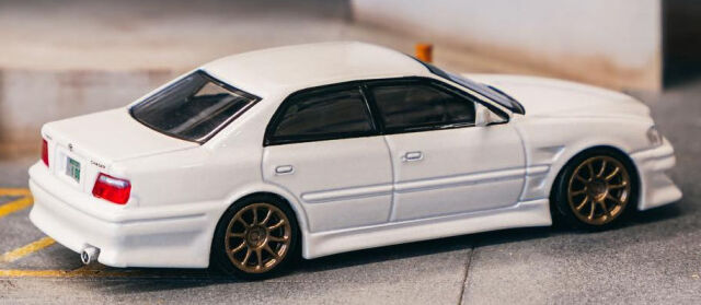 ターマック 1/64 VERTEX トヨタ チェイサー (JZX100) （ホワイトメタ）