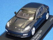 ★特価品★ ミニチャンプス 1/43 ポルシェ パナメーラ ターボ ミニチャンプス ディーラー エディション 2009 （グレーメタ） 限定300台