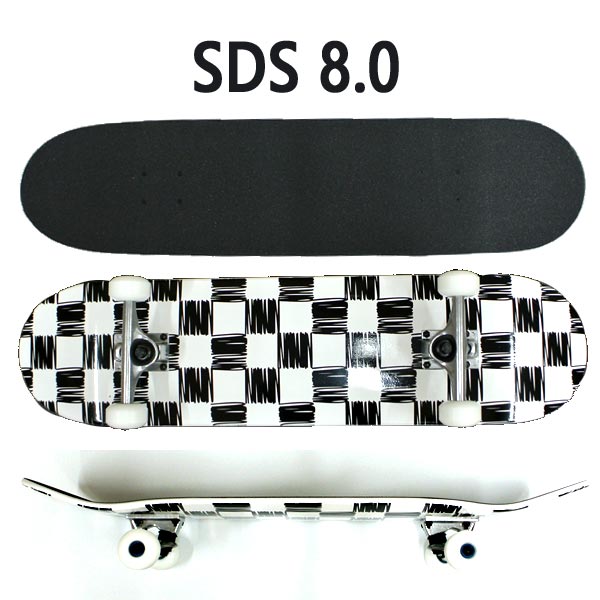 SDS/エスディーエス コンプリートスケートボード/スケボー CHECKERED WHITE 8.0 COMPLETE SK8 [返品、交換及びキャンセル不可]