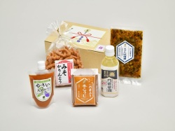 2024夏の玉手箱　舞　すや亀商品5種入　味噌漬物甘酒　お手頃セット