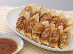 すや亀の味つき餃子味噌味調理例