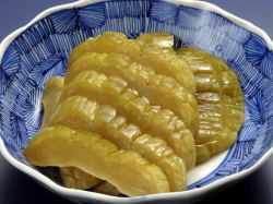 白うり粕漬け新物の断面