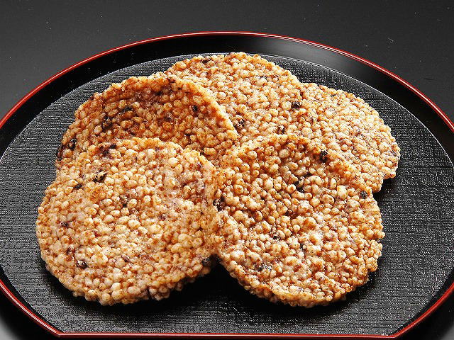 お取り寄せネットにも掲載「五穀みそおこげ100g」つぶつぶで割れ