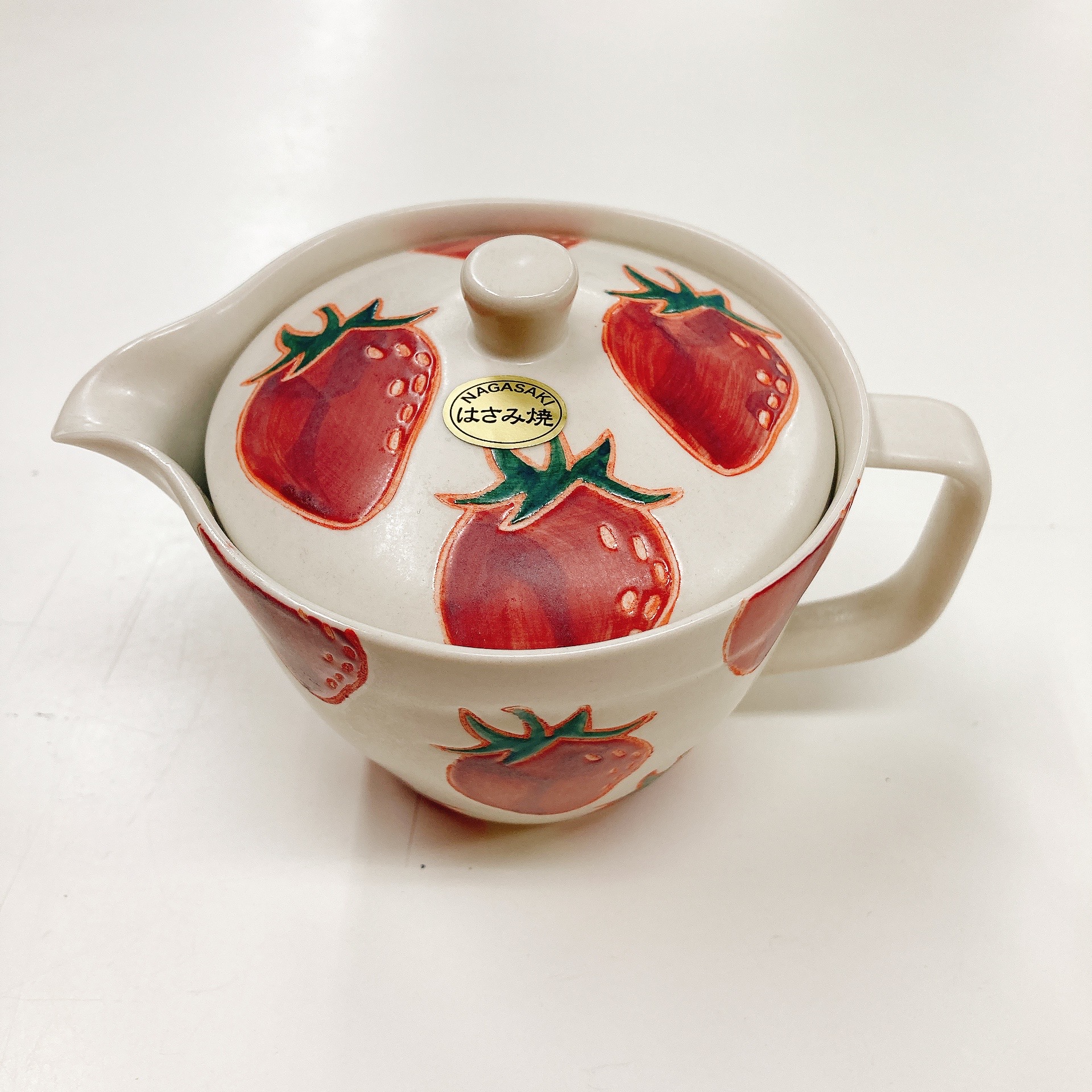 波佐見焼  カップアミ付き 後手急須（ティーポット） 陶器 苺柄（いちご・イチゴ）