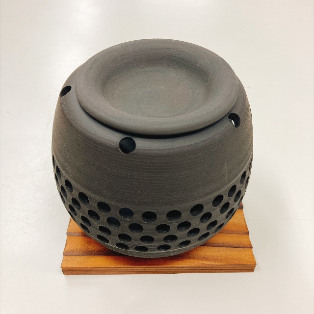 茶香炉 黒色 ドット柄 常滑焼
