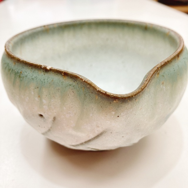 抹茶を点ててシェア！ 正村 アーティーチョーク 片口抹茶碗（美濃焼