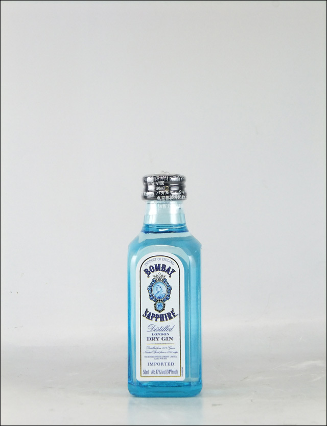 ボンベイサファイア　ミニチュア瓶