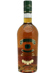 ロイヤルセンテナリオ9年　40度　700ｍｌ　正規品