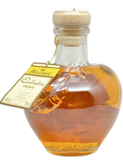 マスネ　ヴィユー　カルヴァドス　アップルボトル　40度　700ｍｌ　並行輸入品