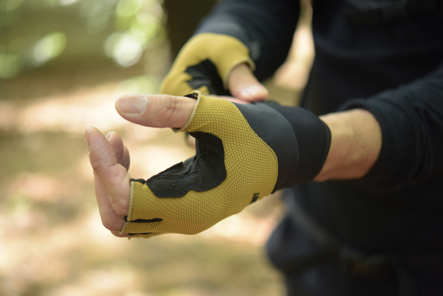 TR-701 Trekking Half Finger Glove （トレッキングハーフ