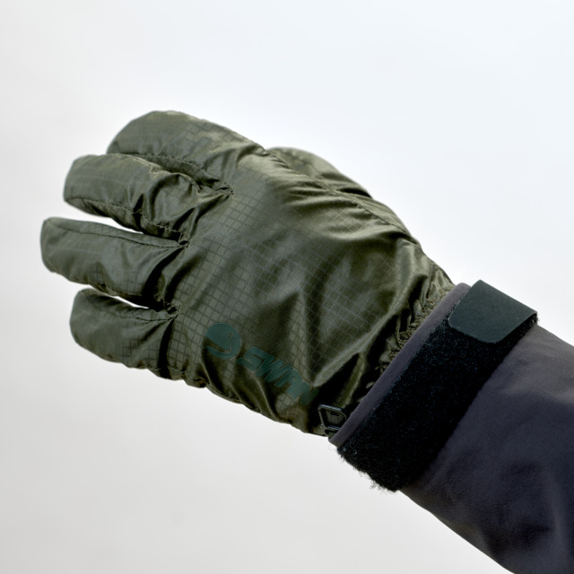 TR-713 WR Windshield Glove（ダブルアールウィンドシールドグローブ）