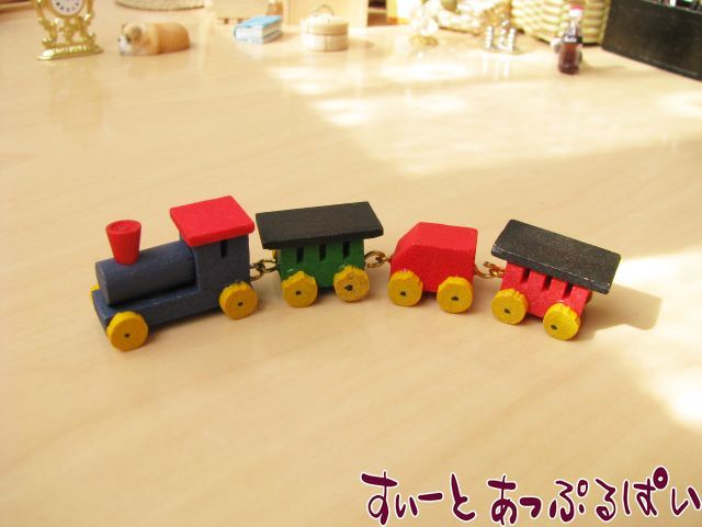 【クリックポスト可】電車のおもちゃ　NY60022