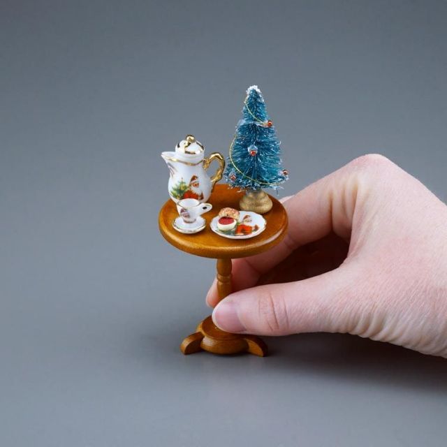 ロイターミニチュア】 クリスマス サイドテーブル RP1858-4