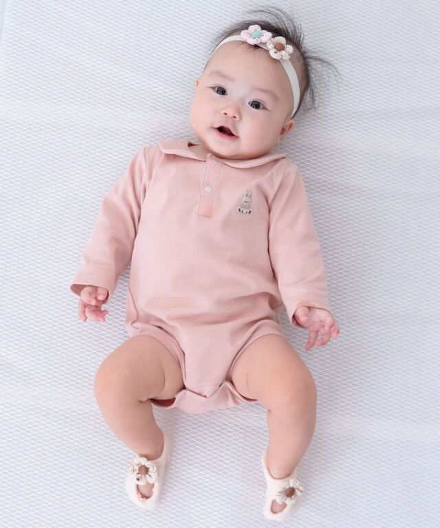 mocmof ワンポイントボディスーツ | マタニティウェア・授乳服の