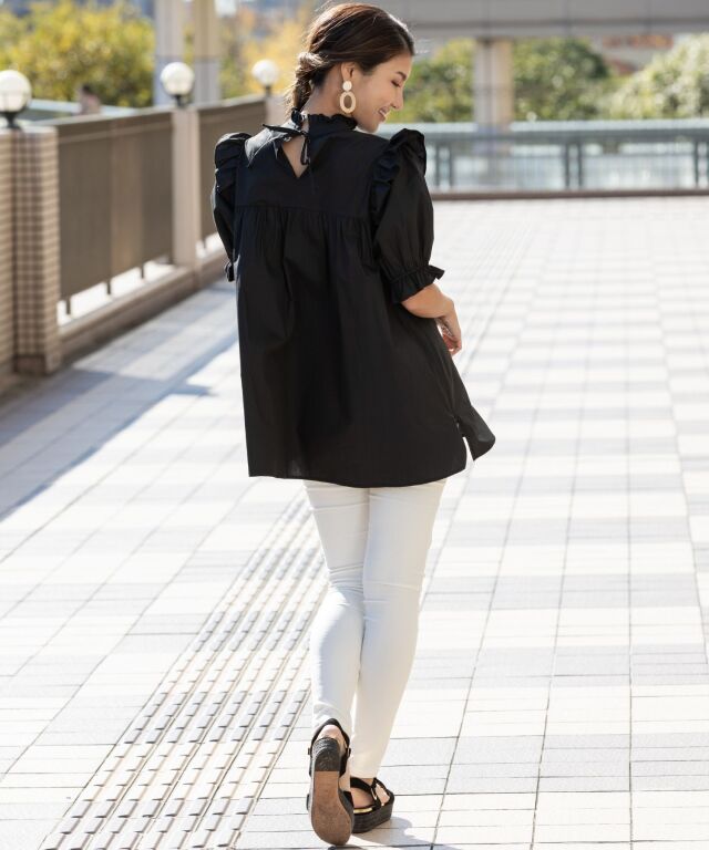 【授乳服　マタニティ服】Fraise 花柄 ネイビー チュニック 五分丈 授乳服・マタニティ＞デイジー・5分袖ビスチェフレアー