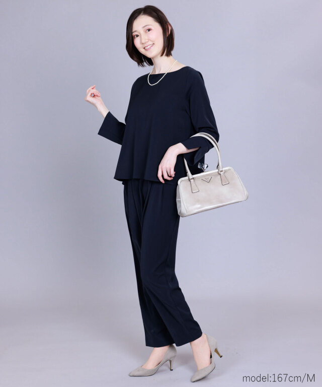 バックシャンブラウス＋テーパードパンツ レディース/セットアップ