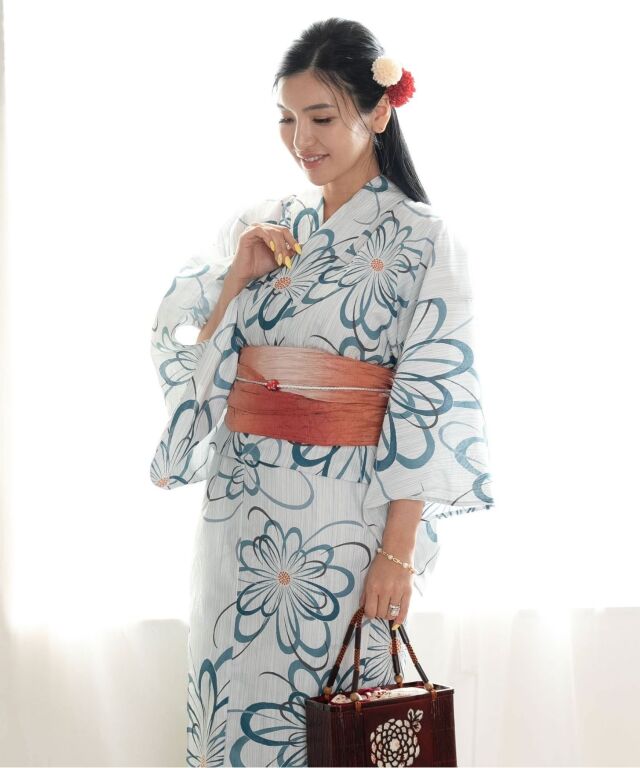 浴衣【花火】 7点セット(ゆかた・兵児帯・下駄・腰ひも・着付け