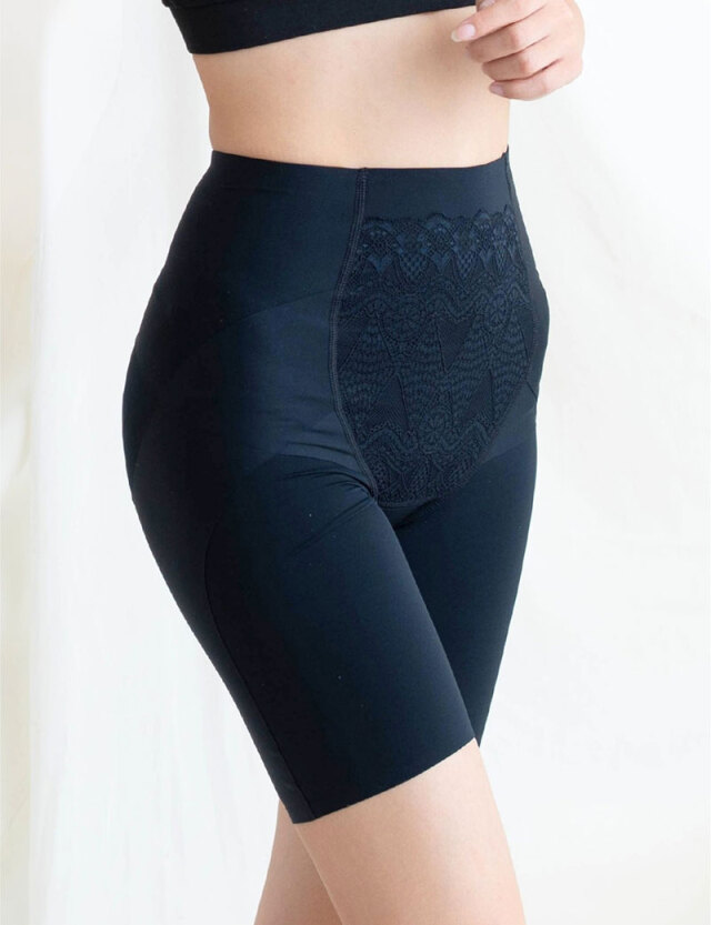 まるで素肌 シームレス 未来ガードル 産後 ケア 骨盤補正ロングガードル[M便 2/6] 【メール便可】