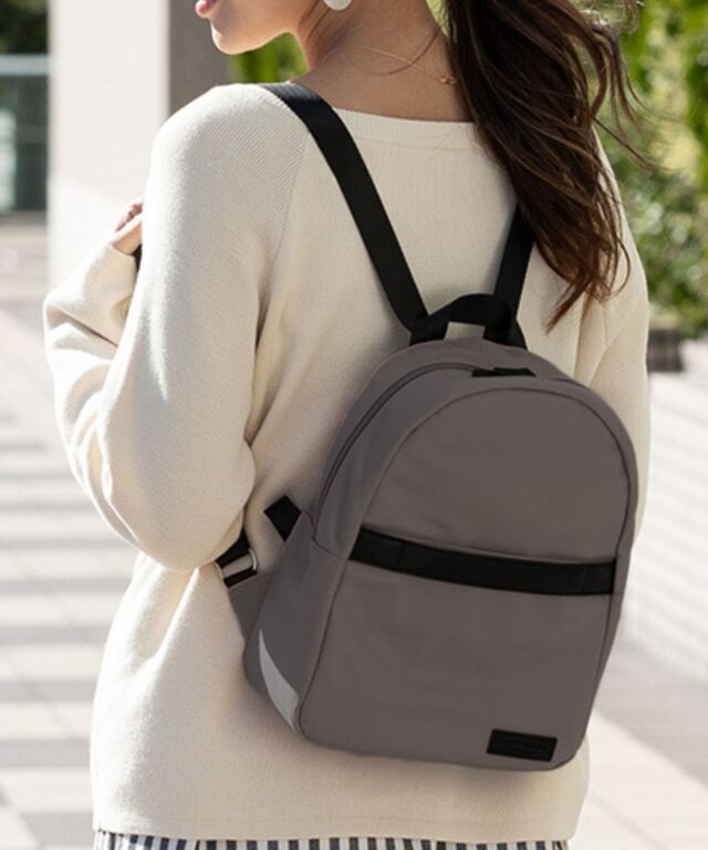 4WAYマザーズバッグ (12L) 【CUBE】 ママリュック/マザーズバッグ