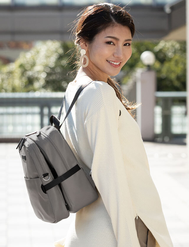 4WAYマザーズバッグ (12L) 【CUBE】 ママリュック/マザーズバッグ  