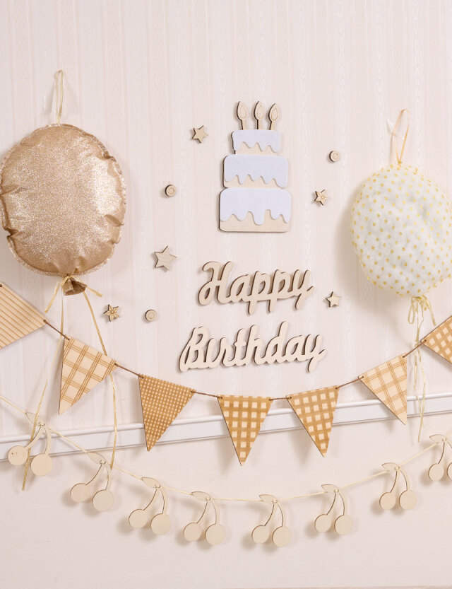 チェック柄 木製ガーランド 三角旗 emu 咲む| マタニティウェア・授乳