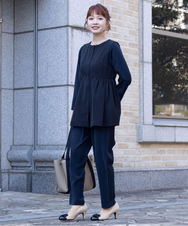 ペプラムジレ×バックシャンブラウス×テーパードパンツ セットアップ 3