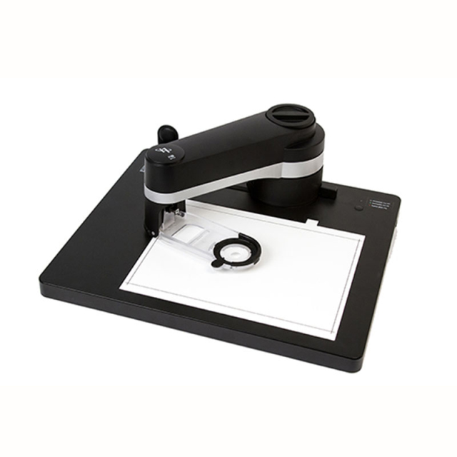 i1 iO 3 Automated Scanning Table