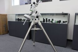 【展示品特価】SkyWatcher　EQ5赤道儀　
