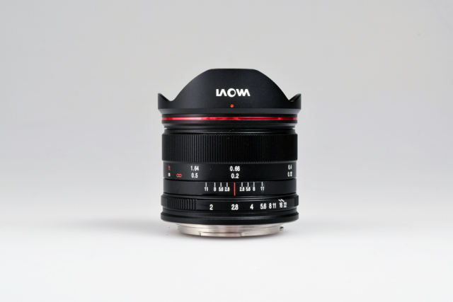 Laowa 7.5mm F/2 MFT Light Weight Version BK