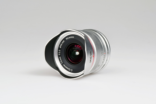 LAOWA ラオワ 7.5mm F2.0 MFT わかり易く フィルター付き