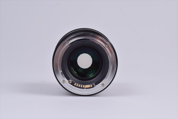 LAOWA 105mm f/2 The Bokeh Dreamer