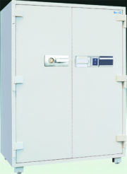 ダイヤセーフ（Diamond Safe）のカードロックタイプの大型金庫