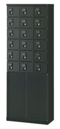 KLKK-18H-KBK (錠無しタイプ) 18人用貴重品ロッカー 幅600×奥行300×高さ1600mm