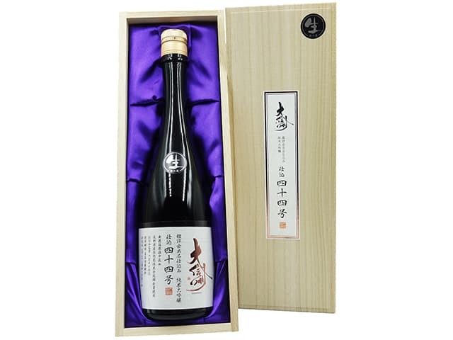 大信州　鑑評会出品酒仕込み　純米大吟醸中汲み　生酒　仕込み四十三号(木箱入)