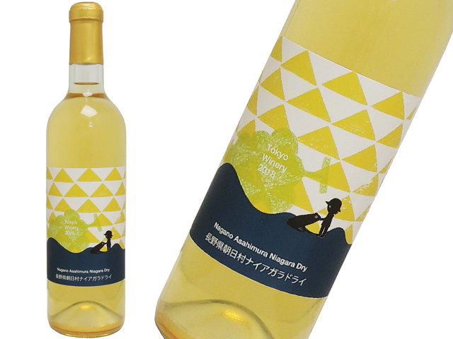 東京ワイナリー　長野県朝日村ナイアガラ　2018　白