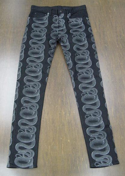 ＨＹＳＴＥＲＩＣ ＧＬＡＭＯＵＲ ヒステリックグラマー ＳＮＡＫＥ　ＬＯＯＰ　スキニーデニムパンツ ０１２２２ＡＰ０３