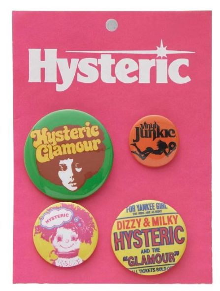 【 ８月発売予定 】ＨＹＳＴＥＲＩＣ ＧＬＡＭＯＵＲ ヒステリックグラマー  ２０２６年・秋冬新作  缶バッジセット ０１２６３ＱG１４９