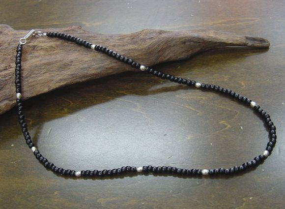 ＴＨＥ ＢＩＮＧＯ ＢＲＯＴＨＥＲＳ ザ・ビンゴブラザーズ ビーズネックレス