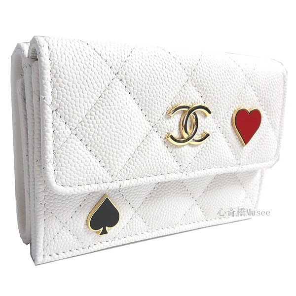 ≪新品≫CHANEL シャネル 2023年クルーズコレクション マトラッセ スモールウォレット フラップ ミニ 財布 ホワイト 白 ゴールド金具 グレインドカーフスキン CCマーク AP3081 B09768 10601 small fiap wallet White Gold 箱 リボン カメリア ラッピング ココ