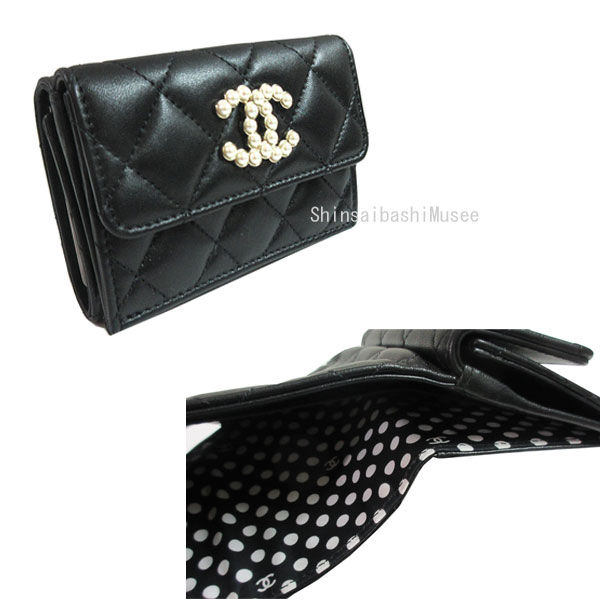 ≪新品≫シャネル CHANEL COCOシャネル スモール フラップ ウォレット 黒 ブラック ラムスキン CCパール ゴールド金具 AP3808 B15723 94305 ミニ 財布 箱 三つ折り リボン ラッピング ≪BrandNew≫ COCO Chanel Small Flap Wallet Black Lambskin CC Pearl Gold  Mini Wallet