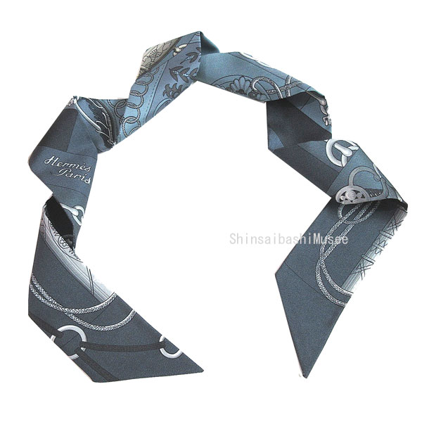 ≪ 新品 ≫エルメス ツイリー クリケティス マリーヌ  ブルーグリス   グリ　HERMES TWILLY " QLIQUETIS " marine / blue grise  / gri  シルク スカーフ 箱 リボン ラッピング