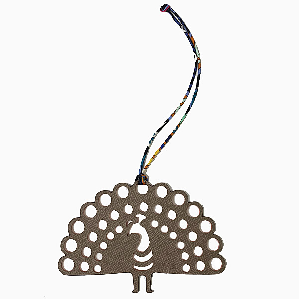 HERMES エルメス プティアッシュ チャーム おもろ リンゴ&矢 アロー  