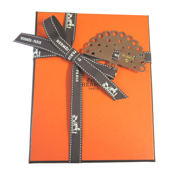 新品未使用　エルメス　プティアッシュ　チャーム　ハート　赤 楽天市場】≪Brand new≫ HERMES Petit H charm Heart ＆ arrow Orange