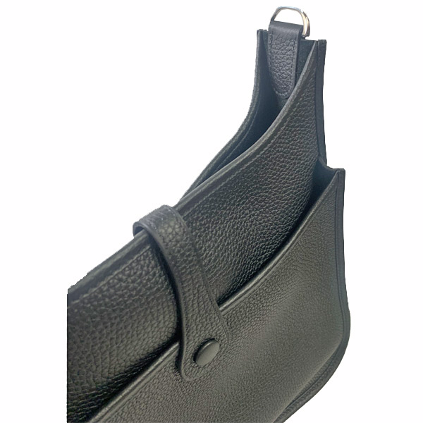 ≪ 新品 ≫ エルメス エヴリン トロワ PM 29 黒 ブラック シルバー金具  