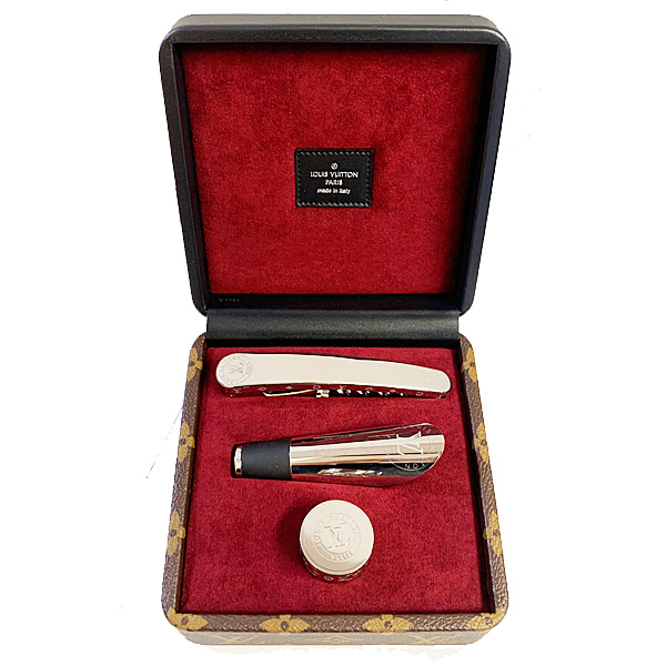 LOUIS VUITTON フレグランスセット luv3f0000029.jpg