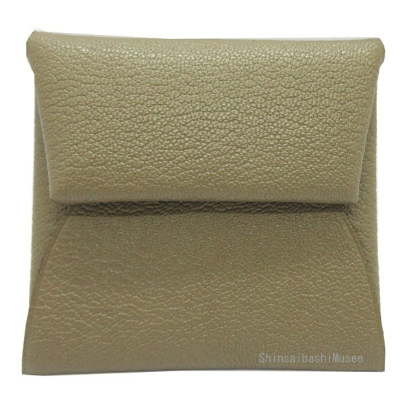 ≪新品≫エルメス バスティア エトゥープ シルバー金具 シェーブル コインケース 財布 HERMES BASTIA CHEVRE ETUPE 箱 リボン ラッピング エトープ